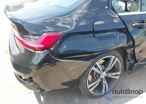 2021 BMW 330I z USA, uszkodzony, nr VIN 3MW5R1J08M8B85097